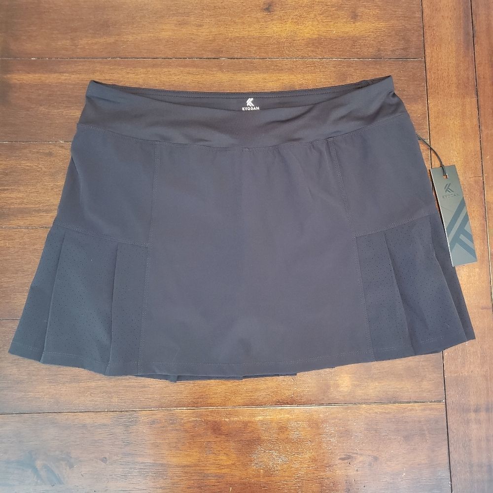 NWT Kyodan pleated golf/tennis skort